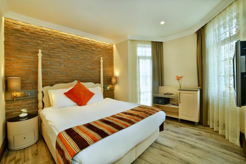 מלון קונאק טקסים איסטנבול חדרים